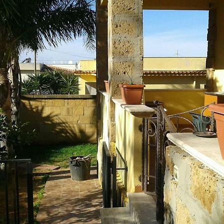 Girasole Guest House Terrasini Exterior photo